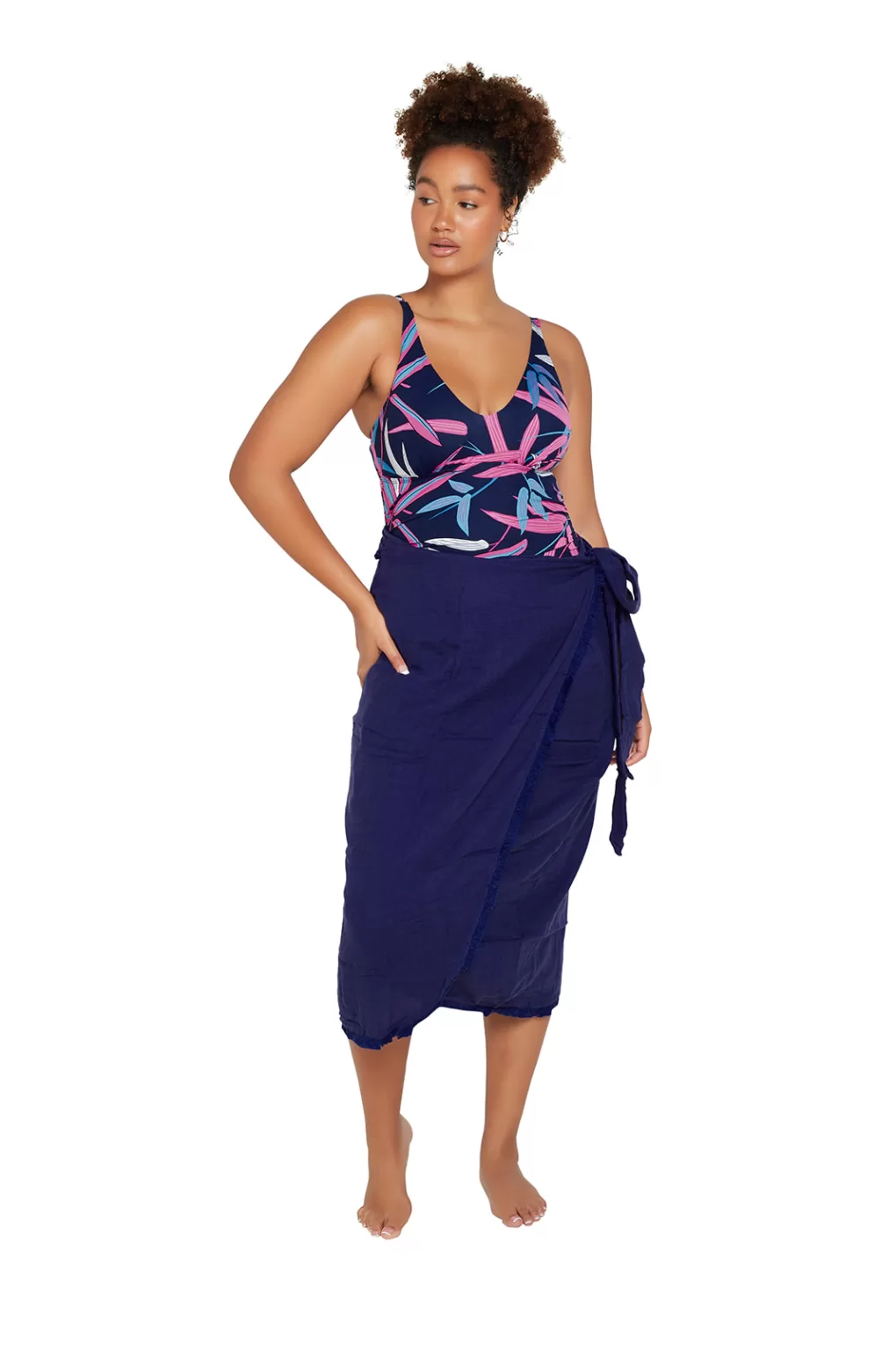Sarong De Plage Tropical Imprimé Dauphins - Par Young Fashion, En Rayon, Taille Oversize, Neuf Sans étiquette